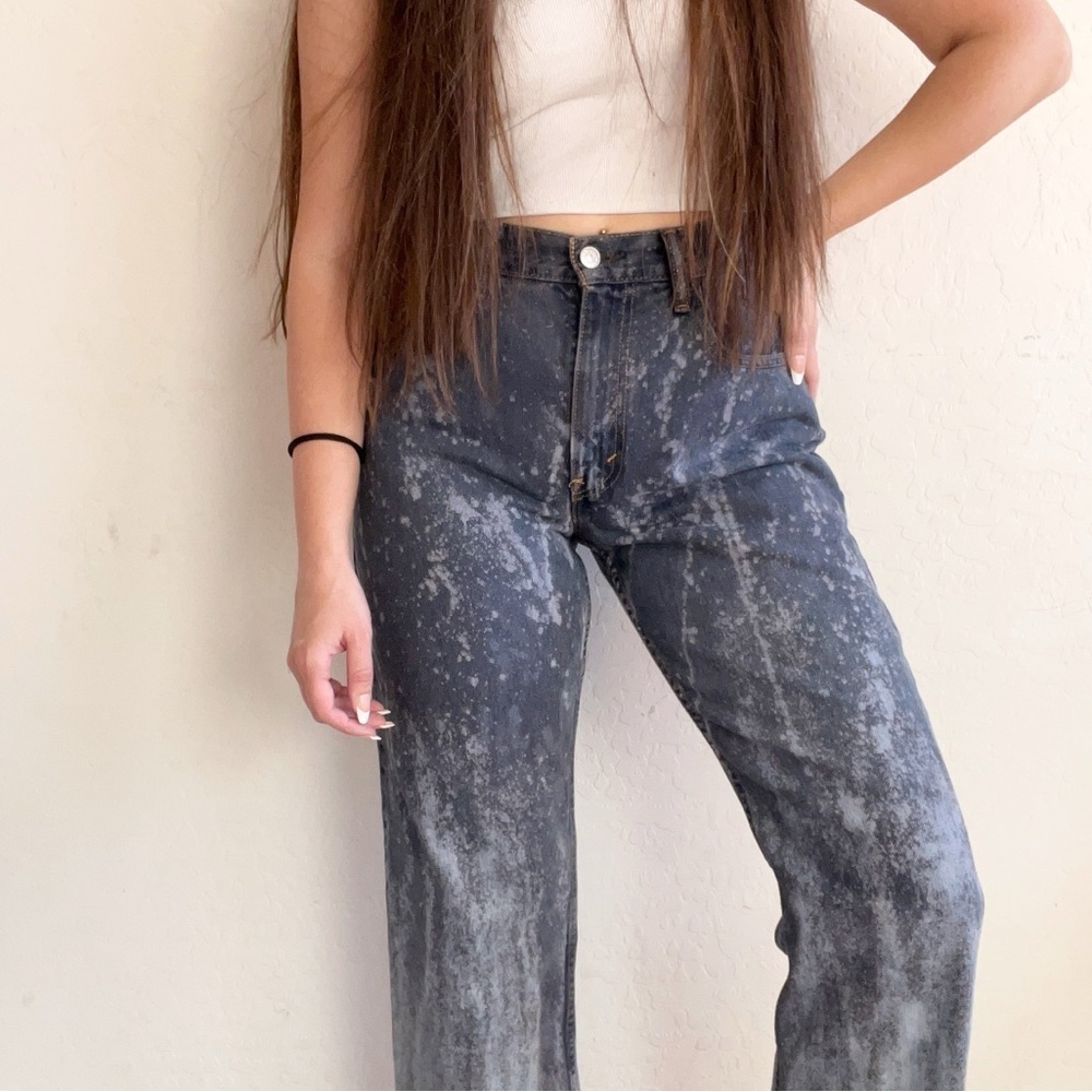Vtg Levi’s Custom Reworked Bleach Ombré Dyed Jean - Picture 3 of 11